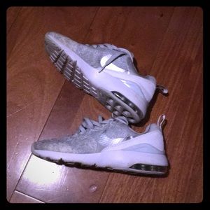 Good condition pre-owned Nike Air Max